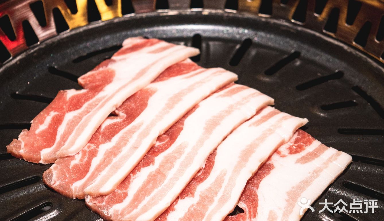 广州地道炭火烤肉，借机熏烤一下浪漫情人节