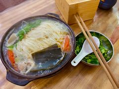 三鲜细米线-贵州沾水米线(学田湾店)