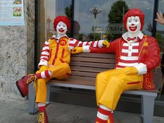 -麦当劳(政通路店)