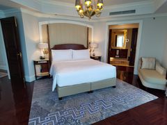 -广州富力丽思卡尔顿酒店