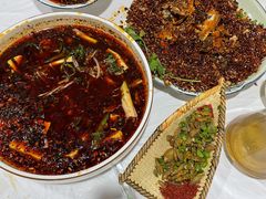 -陈胖子鱼庄(黄辣丁新津店)