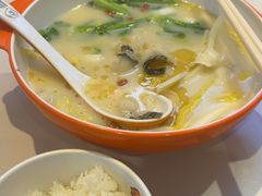 -小六鱼你.下饭酸菜鱼(益田假日广场店)