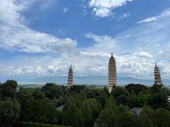 -三塔倒影公园