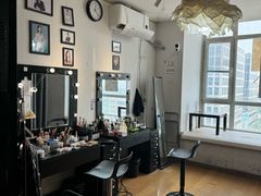 -红像馆连锁精致证件照职场照(中关村店)