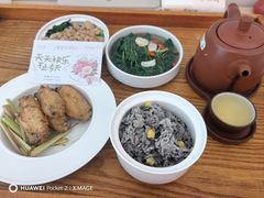 -雪梅月子中心(华侨城店)
