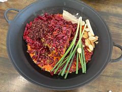 -黄潇洒老火锅(九眼桥宏济巷店)