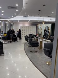 -八佰伴8008星级形象店