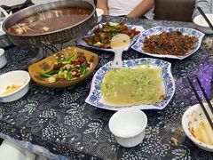 -记忆湘菜馆(芙蓉镇店)