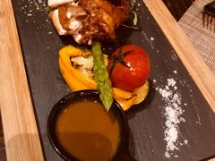 -YUE·6·西式融合餐厅(外滩六号店)