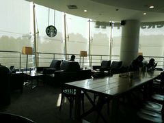 大堂-星巴克(蔡伦路店)