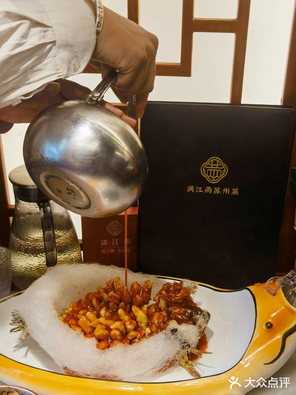 不愧是本地人安利的苏帮菜️  在拙政园附近