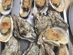-蚝哥花姐湛江烤生蚝(美丽湾市场店)