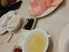 -御沪沪味园.融合菜.海鲜(斜土路店)