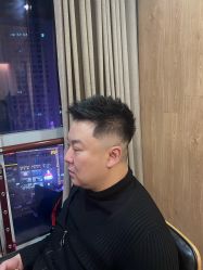 -MASTER 男士发型设计