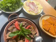 -银同牦牛肉火锅