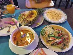 -Pakwan Restaurant & Bar