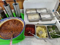 -嘉州北味春老烧麦·面食(叮咚街店)