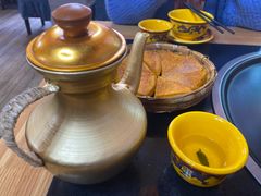 -银同牦牛肉火锅