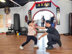 -温鉴良实用咏春拳