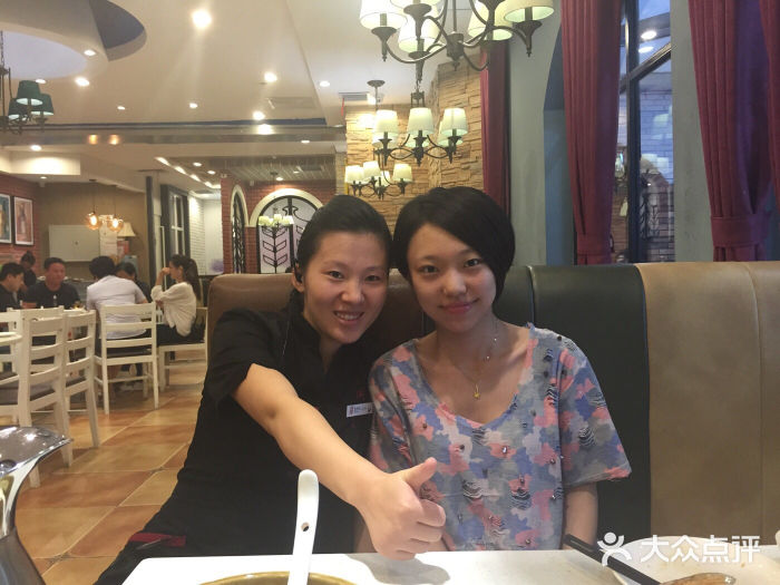 闫府私房菜(经四路万达店)闫府私房菜(万达广场店)图片
