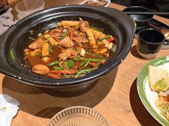 -川堂风·跷脚牛肉·乐山爆炒(宝山日月光店)