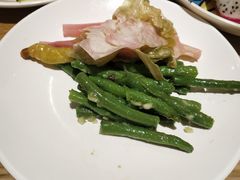 -小鱼小牛·鱼牛干锅·脆鱼火锅(世欧广场店)