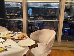 -云端西餐厅(南宁龙光那莲豪华精选酒店)