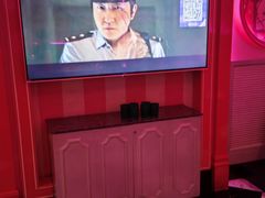 -UK派对KTV(日月广场店)
