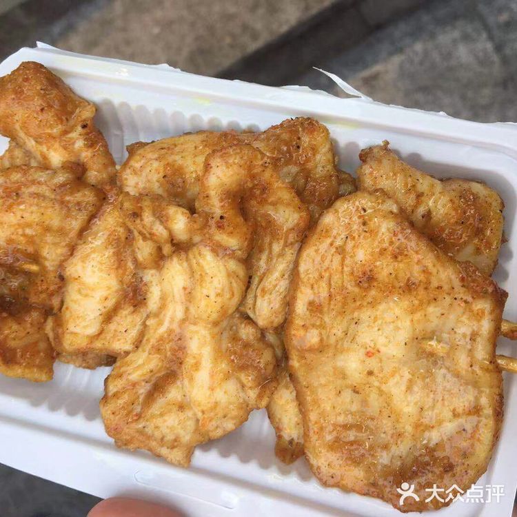 没吃过这家网红里脊肉，都不好意思说到过三峡广场