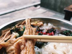 -炳记牛味粉店(四坊路店)