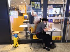 门面-麦当劳(武昌火车站店)