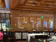 -八府香鸭·啫啫煲(华山路店)