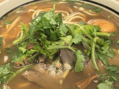 -小马牛肉面·牛骨熬制(南京博物院店)