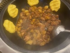 -靠山屯东北铁锅炖(东北菜，古美西路店)