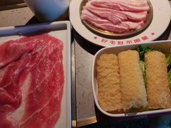 -芝小官毛肚火锅海鲜自助(苏州吴江区万宝店)