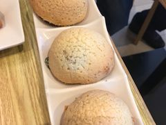 酥皮焗叉燒包-添好运点心专门店(百老汇店)
