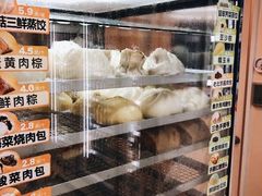 -全家便利店(虹桥路四店)