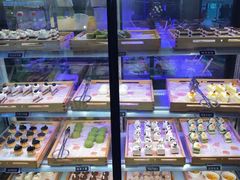 面包甜点陈列柜-盛江山自助料理(太原街万达店)