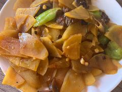 红蘑土豆片-华福羊汤馆(小市总店)