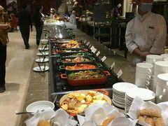 -南湖名都·景湖轩全日制餐厅·海鲜自助·东南亚风味·临湖而食