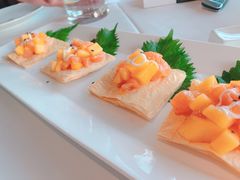 千层酥配果粒三文鱼-梧桐餐厅(泉城路店)