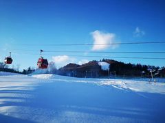 -中旅松花湖滑雪场