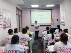 -爱月宝月嫂·育儿嫂(哈尔滨总店)