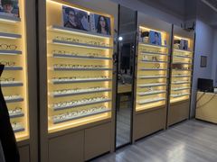 -康利眼镜·蔡司战略合作店(龙泉书房店)