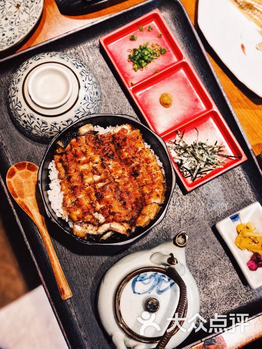 名古屋风味柴鱼渍烤鳗鱼饭