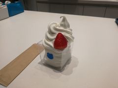 -兰熊鲜奶(颐堤港店)