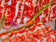 -茅草房·河畔园林火锅