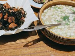 -泉畔人家·老济南经典鲁菜(大明湖店)