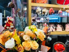 -谷莠子花艺·气球派对·绿植造景·花艺沙龙(金光华广场店)