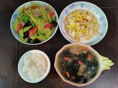 -葱妈母婴医护月嫂中心(浦东店)
